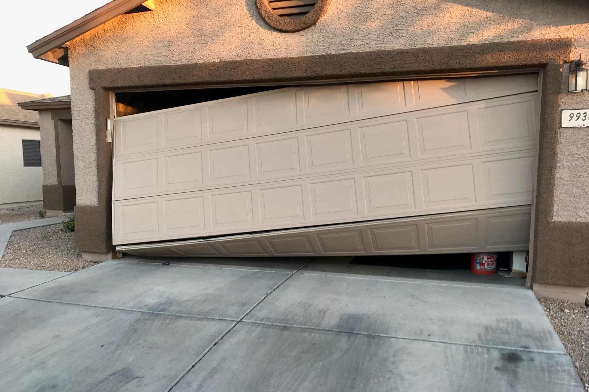 garage-door-repair-ashburn-va-image